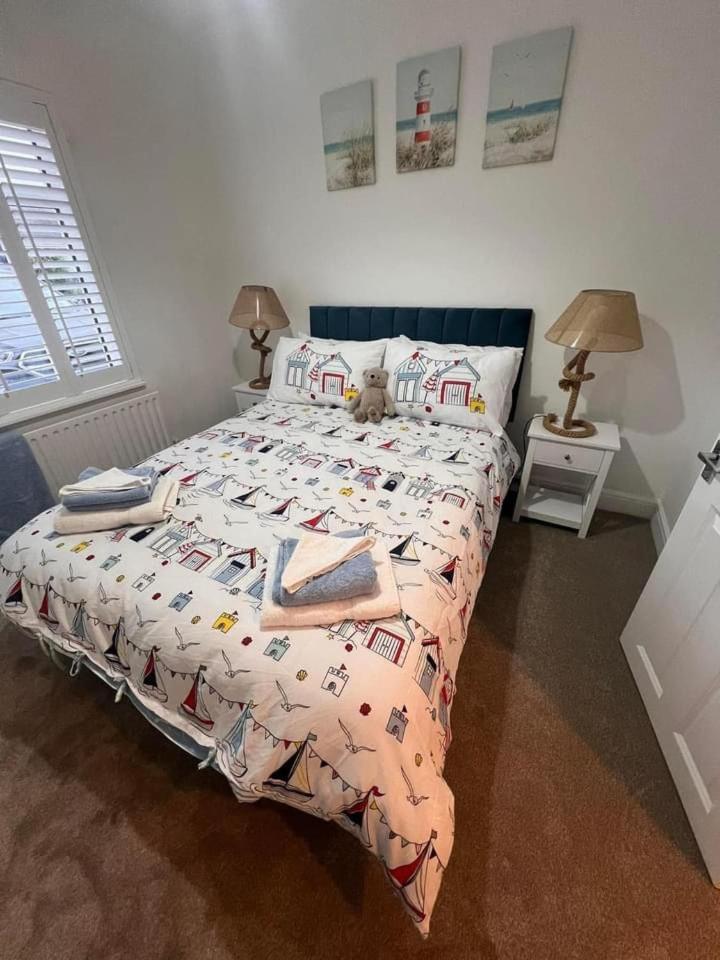 Betty'S Bungalow Lancing Extérieur photo